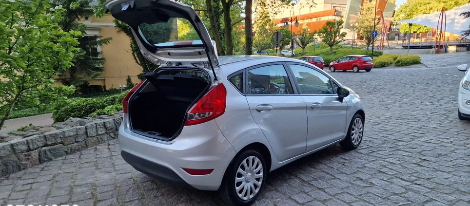 Ford Fiesta cena 19900 przebieg: 145000, rok produkcji 2012 z Wieliczka małe 466